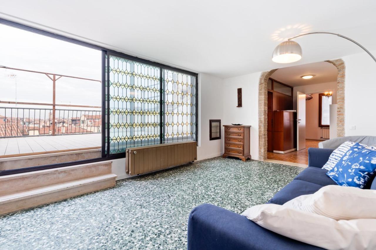 Апартаменты Ponte Di Rialto Penthouse With Panoramic Terrace Венеция Экстерьер фото